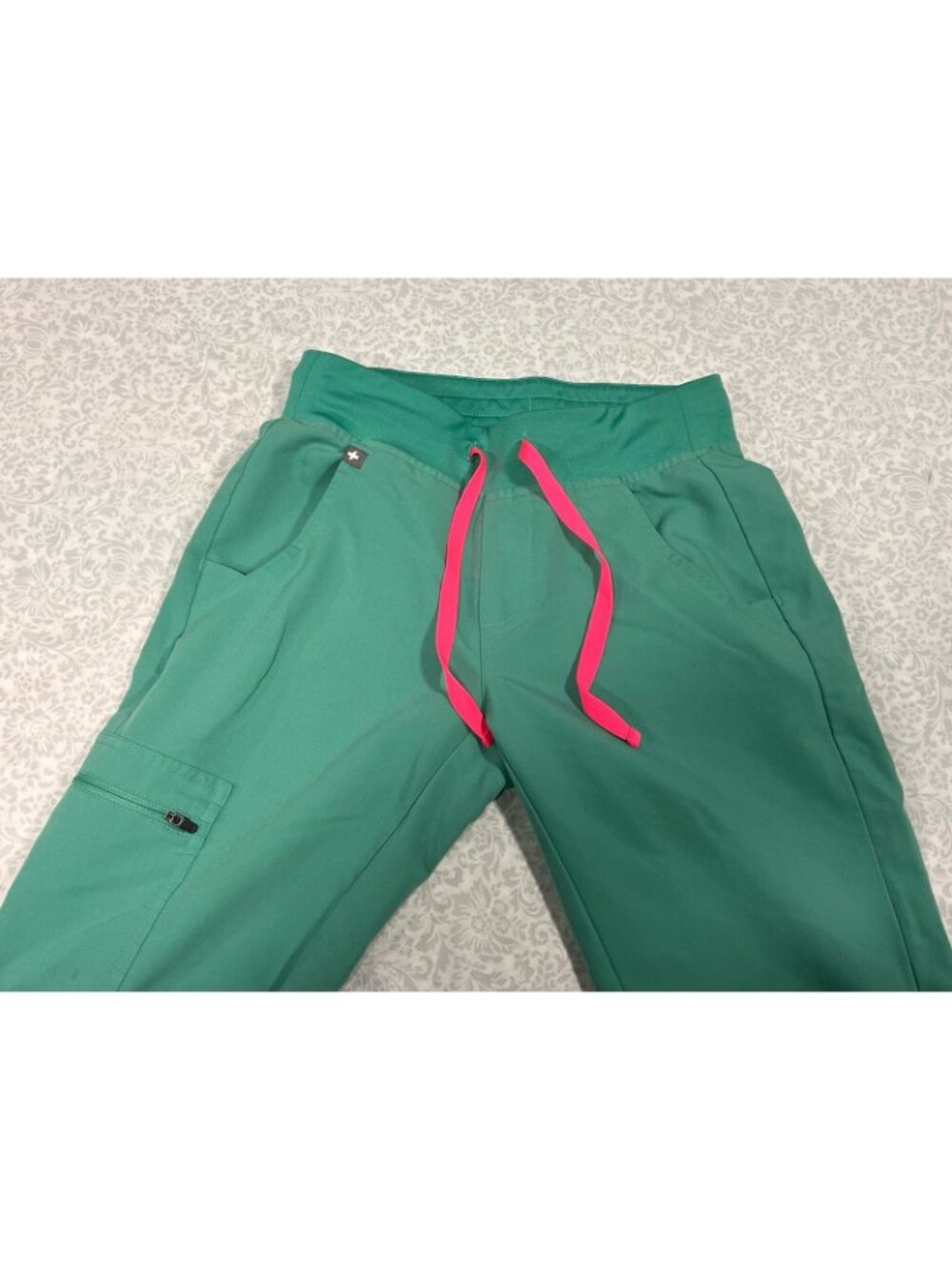 FIGS Jogger Scrub Pants XXS Petite Green Technical Collection Womens W18SW2005P - Picture 2 of 6